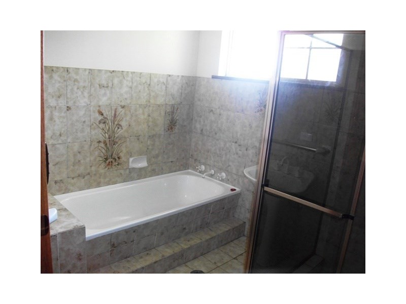 Little Bridges 4800 Mitchell Hwy Lucknow, Orange NSW 2800