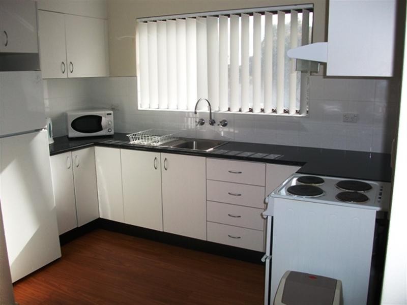 Unit 4, 14-16 Burrendong Way, Orange NSW 2800