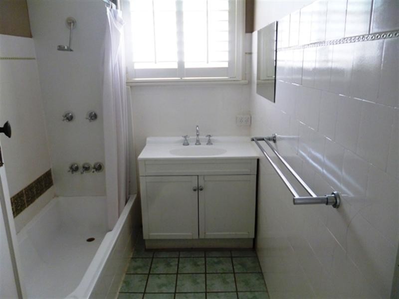 26 George Weily Place, Orange NSW 2800