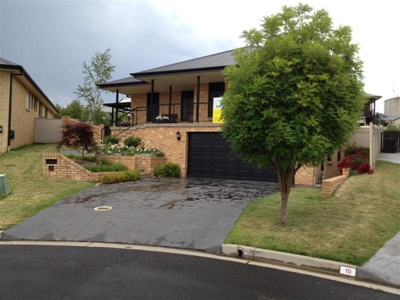 9 Rutherford Place, Orange NSW 2800