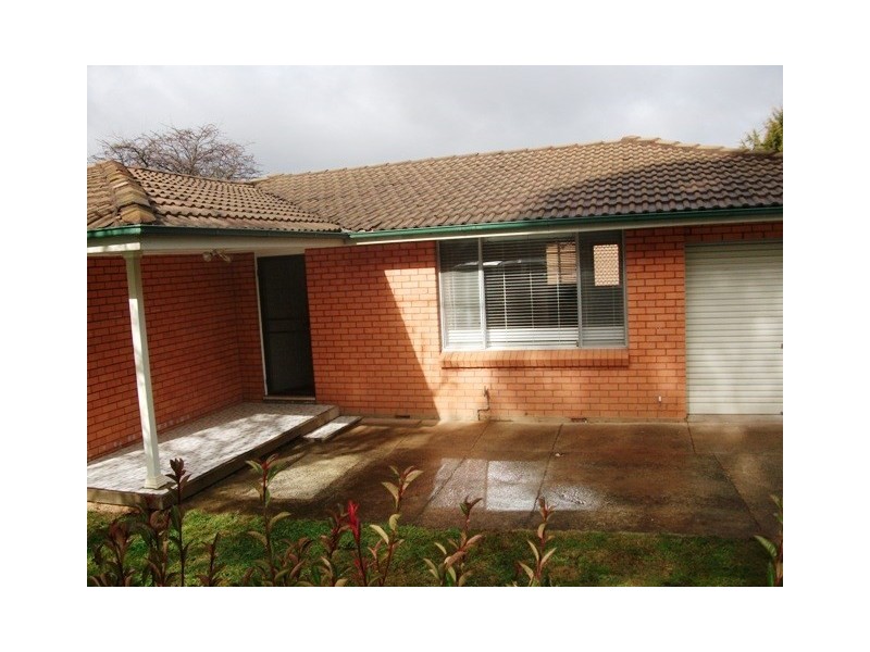 396 Peisley Street, Orange NSW 2800