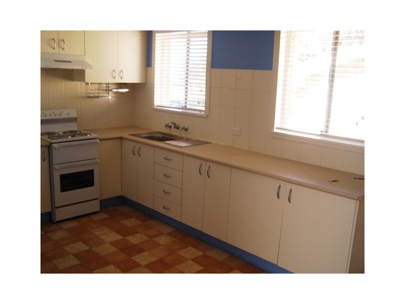 396 Peisley Street, Orange NSW 2800