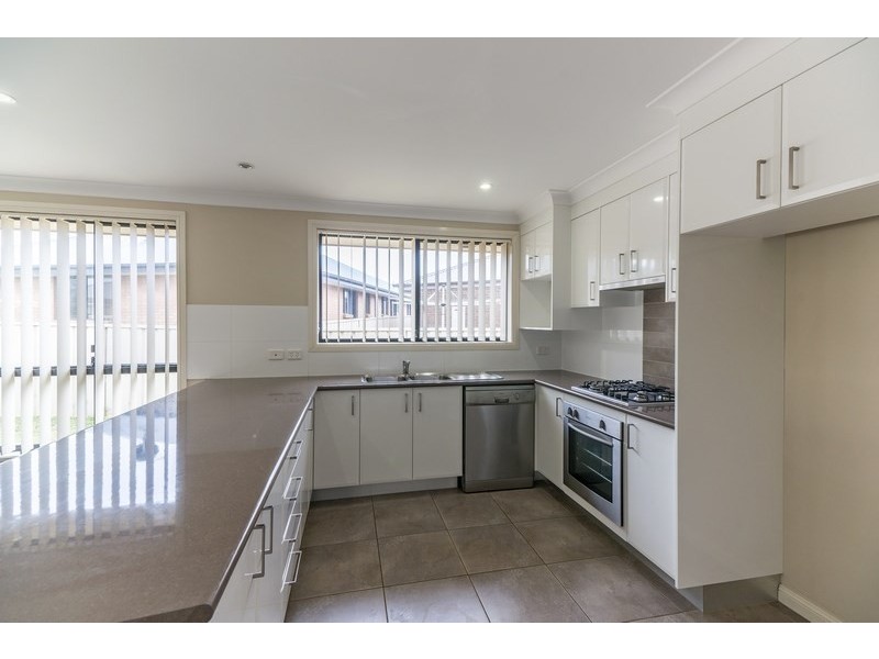 19 Onyx Place, Orange NSW 2800