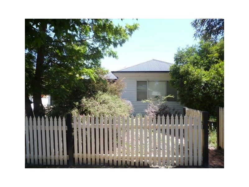 197 Dalton Street, Orange NSW 2800