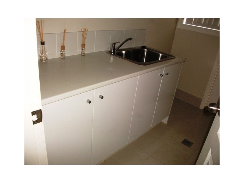 24 Botanic Way, Orange NSW 2800