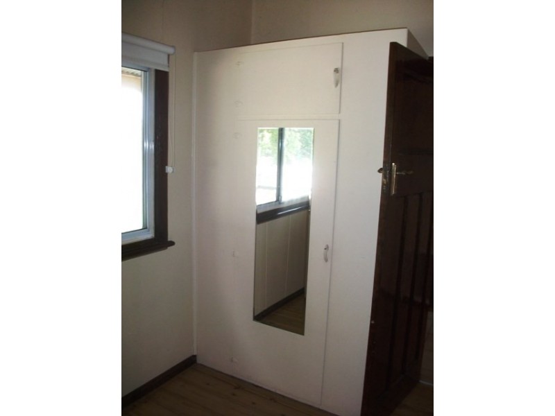 15 Churchill Avenue, Orange NSW 2800