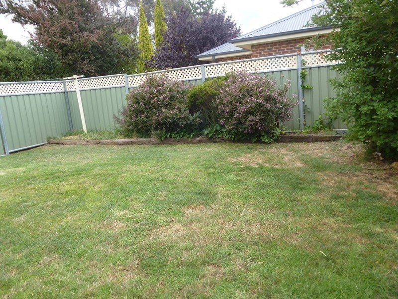 15 Churchill Avenue, Orange NSW 2800