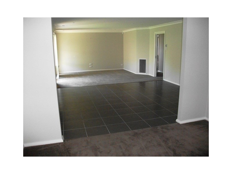 66 Diamond Drive, Orange NSW 2800