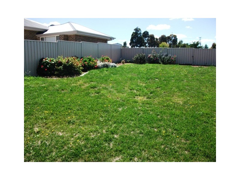 66 Diamond Drive, Orange NSW 2800