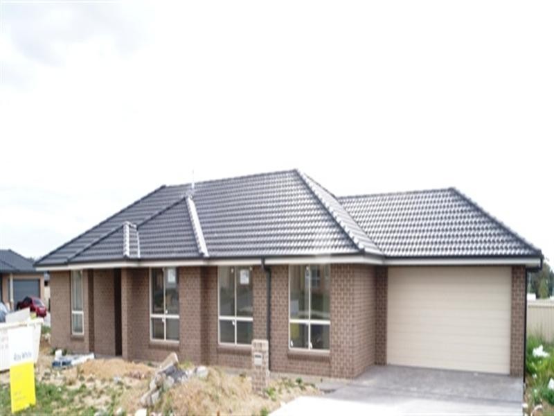 2 Agate Street, Orange NSW 2800