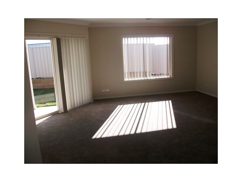 2 Opal Street, Orange NSW 2800