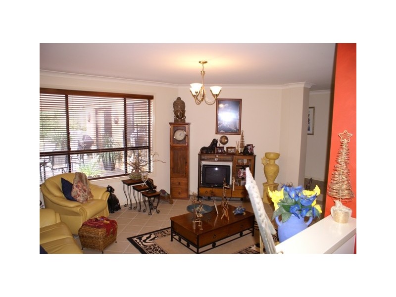 7 Jarrah Place, Orange NSW 2800