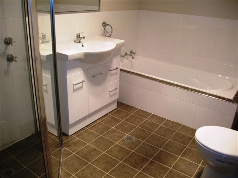 11A Emerald Street, Orange NSW 2800