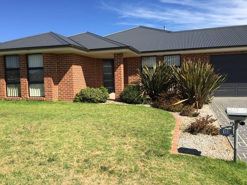 13 Catania Street, Orange NSW 2800