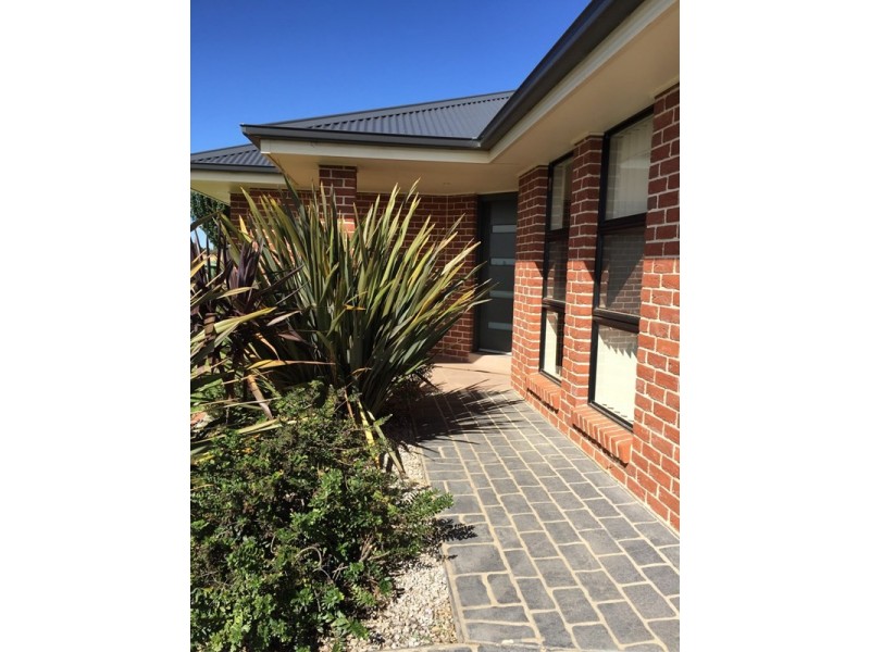 13 Catania Street, Orange NSW 2800