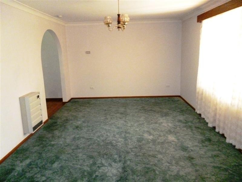 132 Clinton Street, Orange NSW 2800