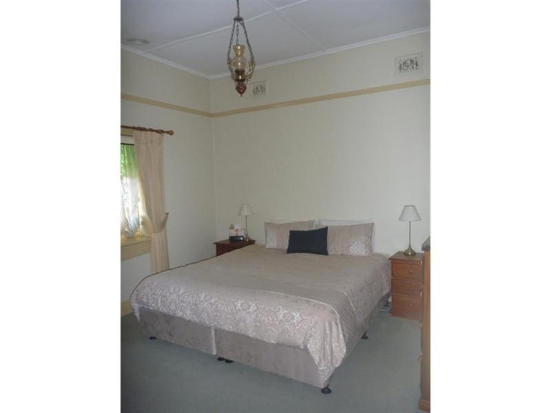 192 Byng Street, Orange NSW 2800