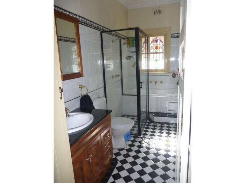 192 Byng Street, Orange NSW 2800