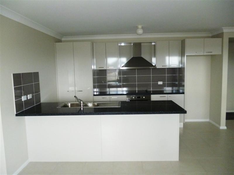 3 Abelia Close, Orange NSW 2800