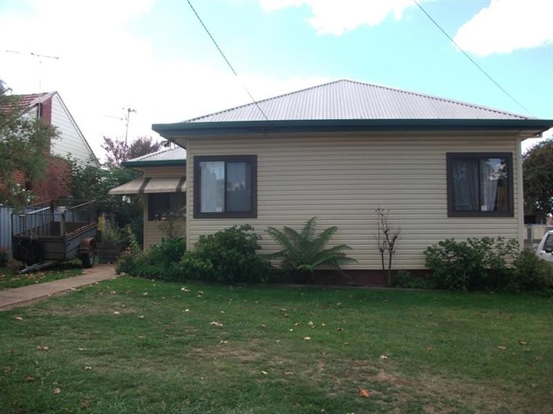 3 Bardia Avenue, Orange NSW 2800