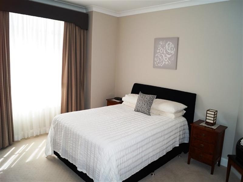 21 Stirling Avenue, Orange NSW 2800