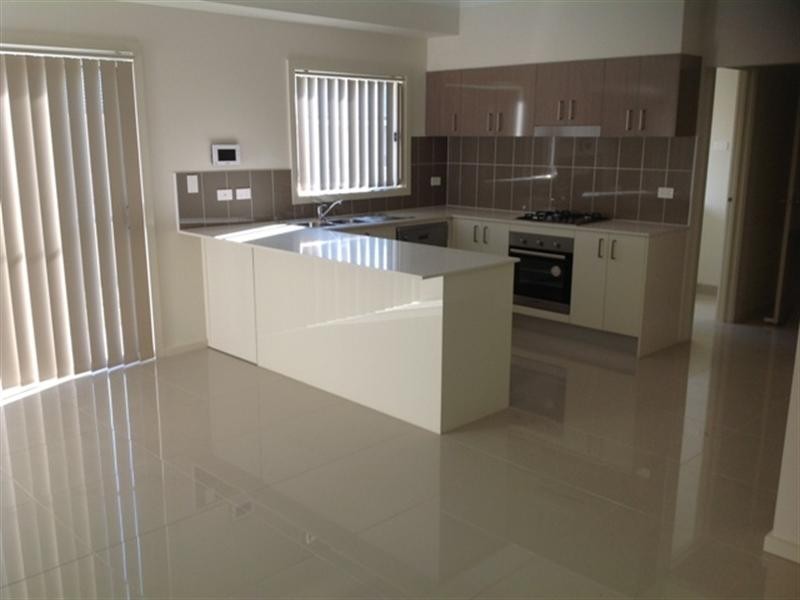 19 Moonstone Drive, Orange NSW 2800