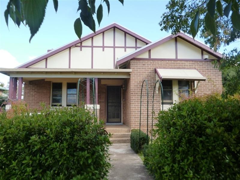 104 Gardiner Road, Orange NSW 2800