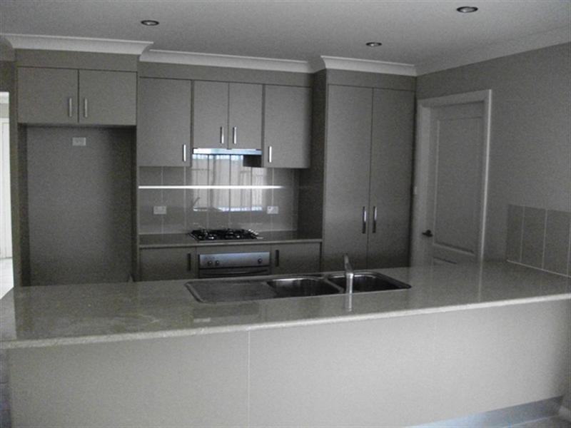 2 Hughes Street, Orange NSW 2800