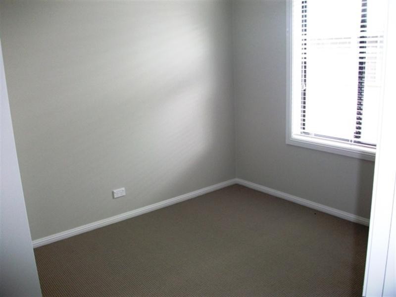 60 Botanic Way, Orange NSW 2800