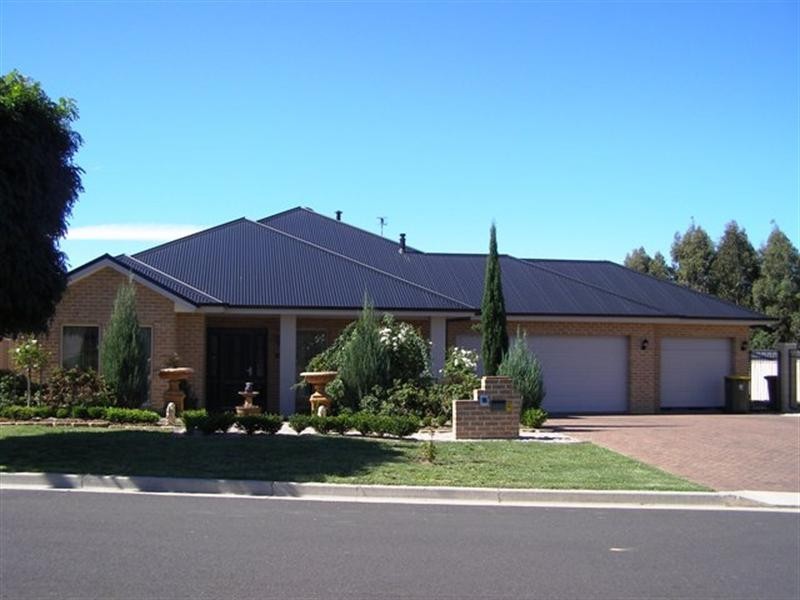 3 Jade Avenue, Orange NSW 2800