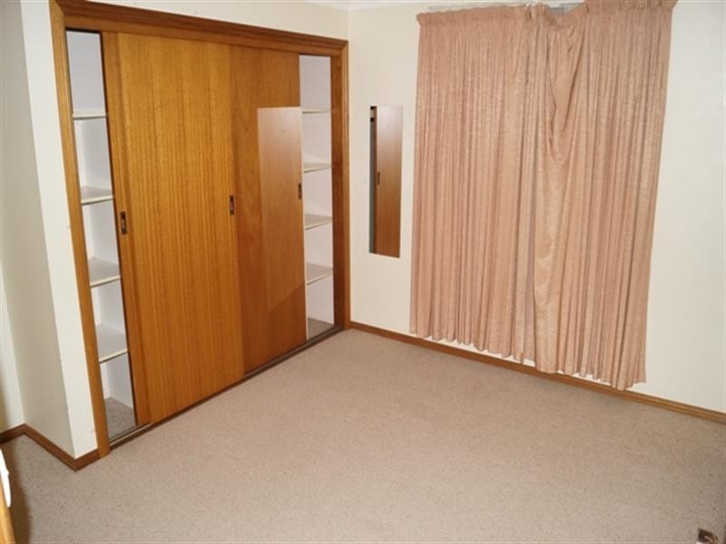 1 Blackmans Close, Orange NSW 2800