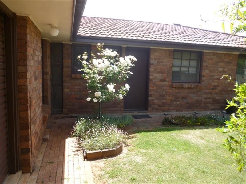 47 Gardiner Road, Orange NSW 2800