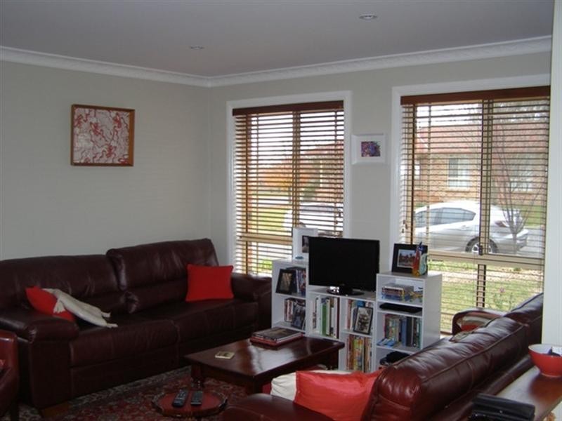 6 Wickham Close, Orange NSW 2800