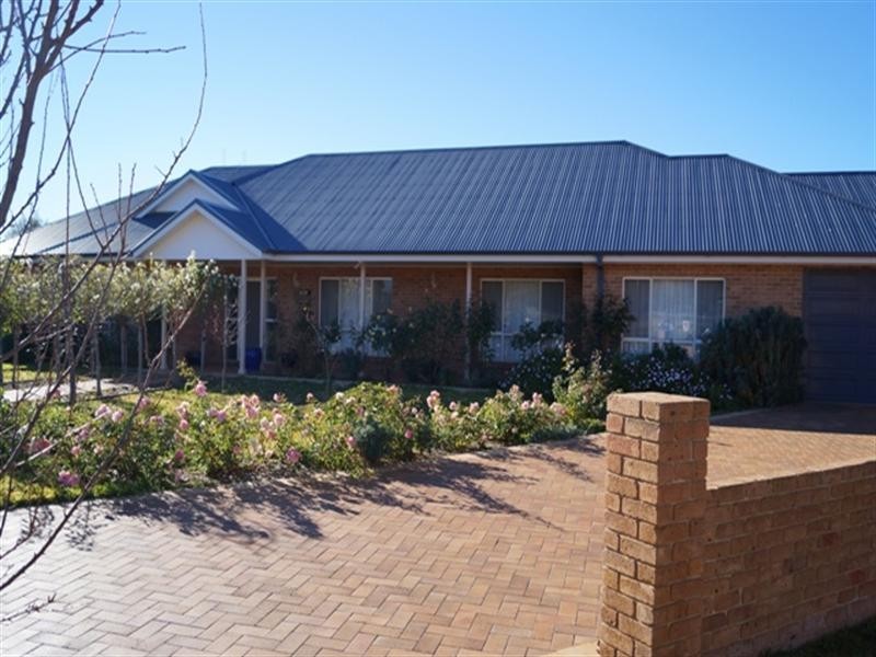 5 Wirringulla Place, Orange NSW 2800