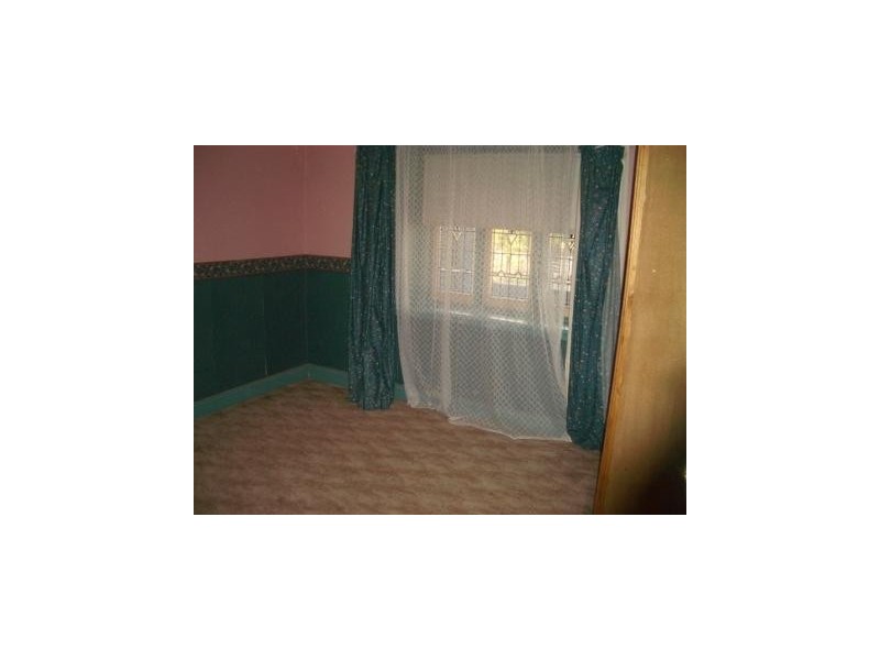 63 Dalton Street, Parkes NSW 2870