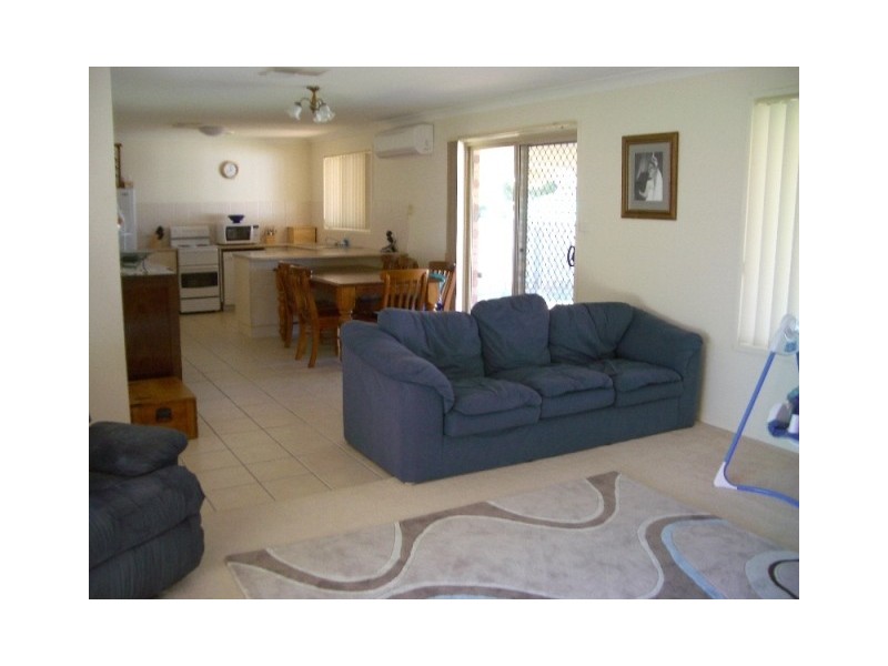 22 Ebelina Crescent, Parkes NSW 2870