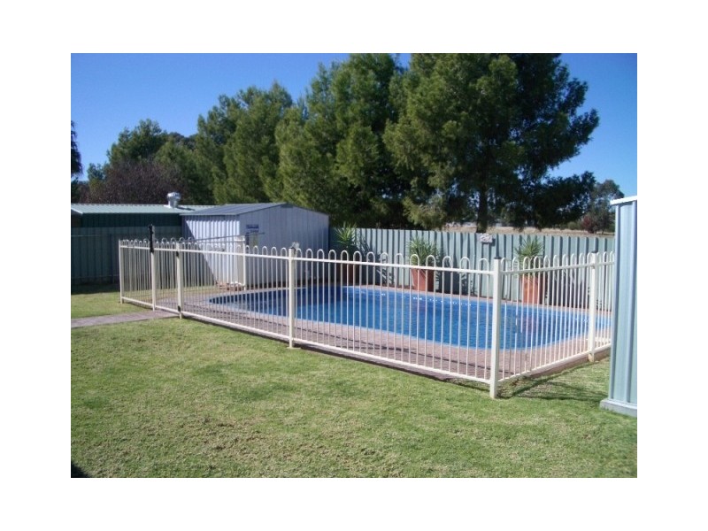 22 Ebelina Crescent, Parkes NSW 2870