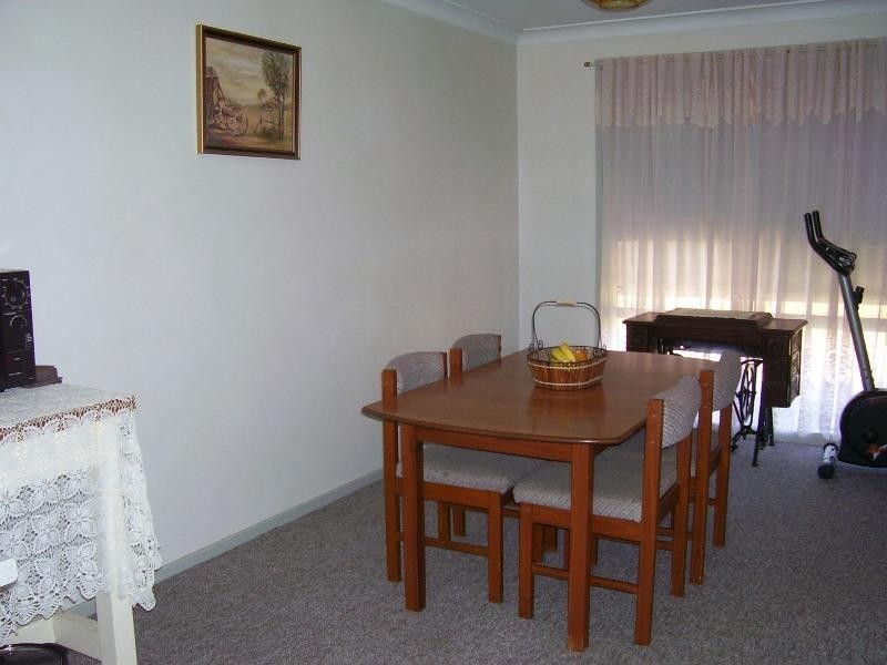 25 Koala Street, Parkes NSW 2870