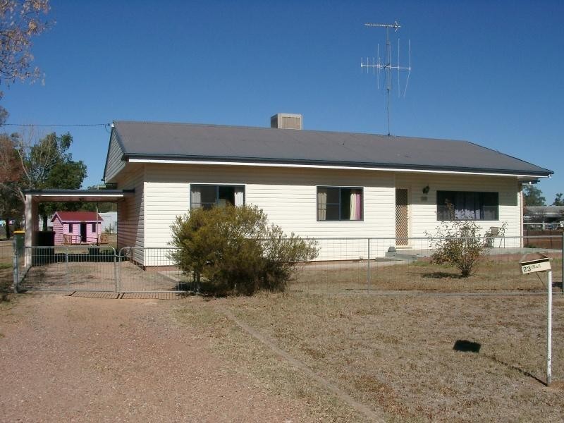 23 Kelly Road, Parkes NSW 2870