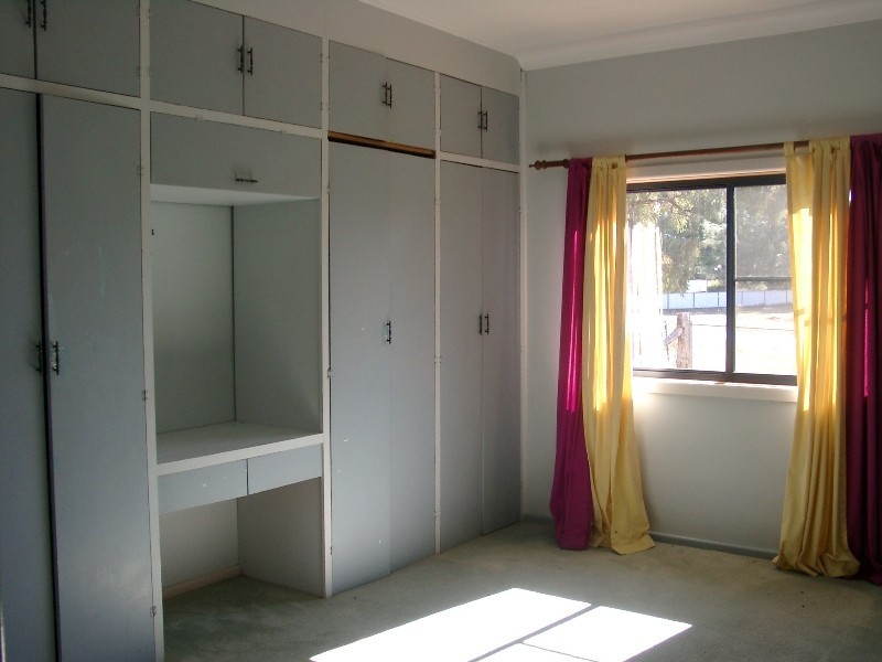 23 Kelly Road, Parkes NSW 2870