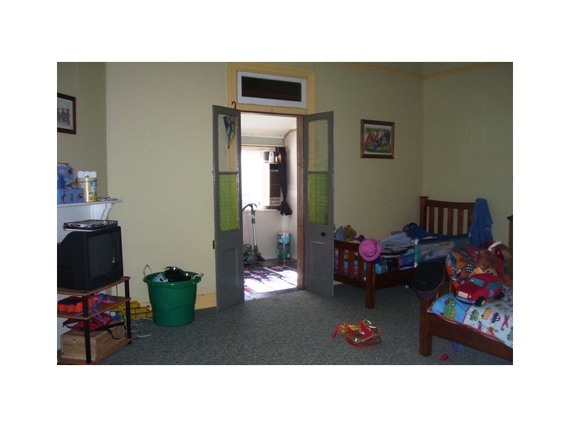 7 Currajong Street, Parkes NSW 2870