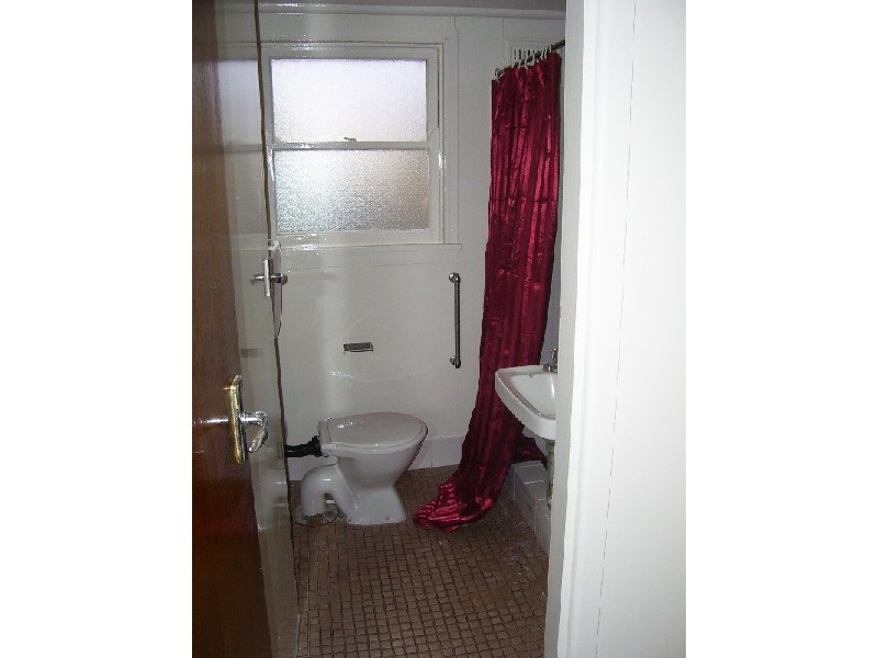 2 Cnr Orange & Thornbury Street, Parkes NSW 2870