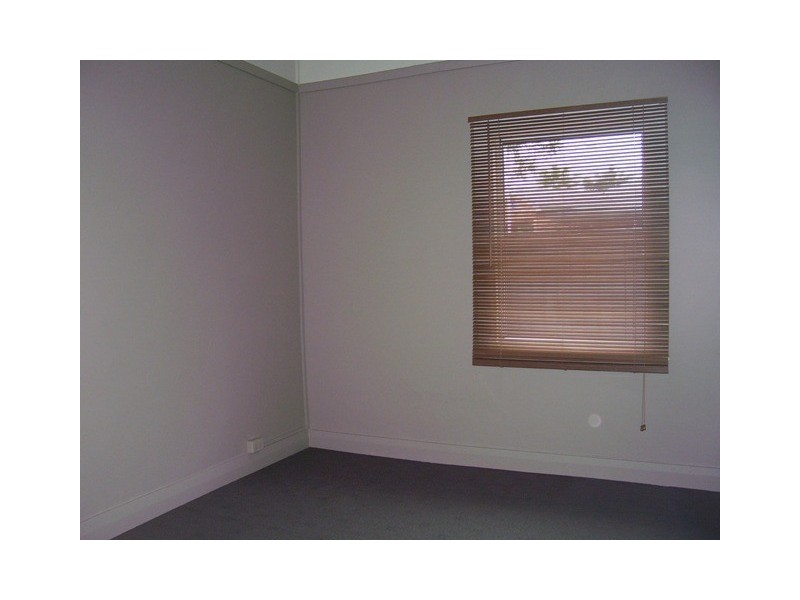 5 Cooke Streert, Parkes NSW 2870