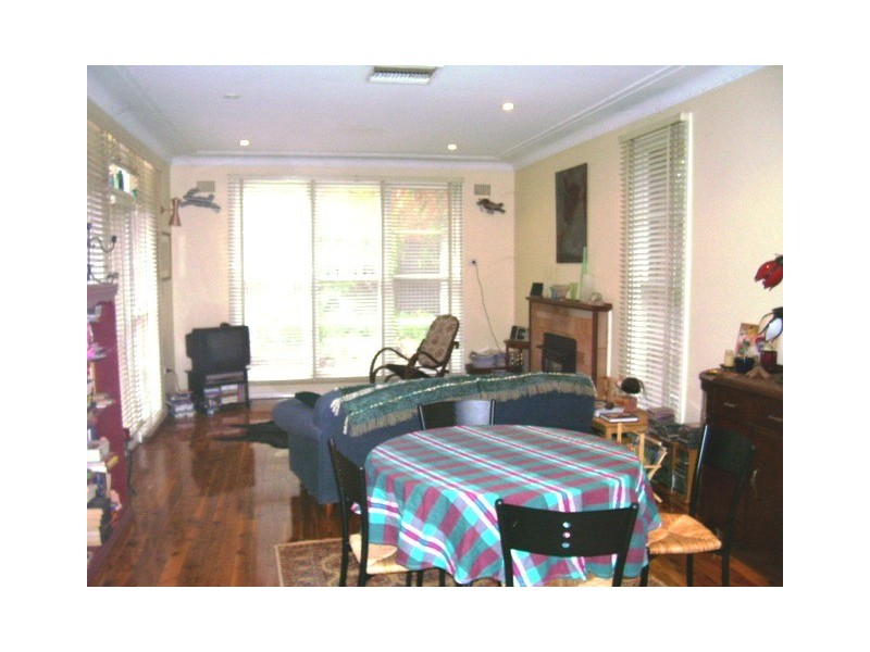 53 East Street, Parkes NSW 2870