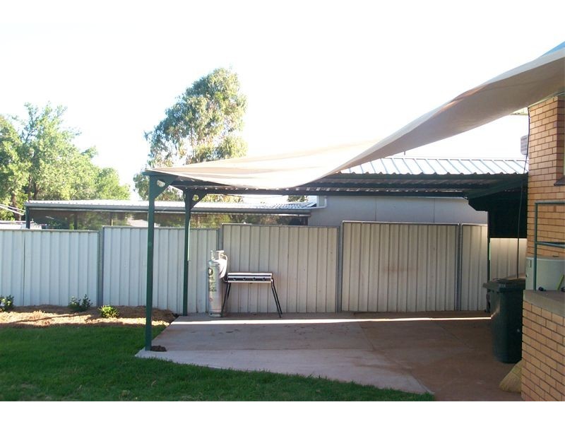 22 Weston Street, Parkes NSW 2870