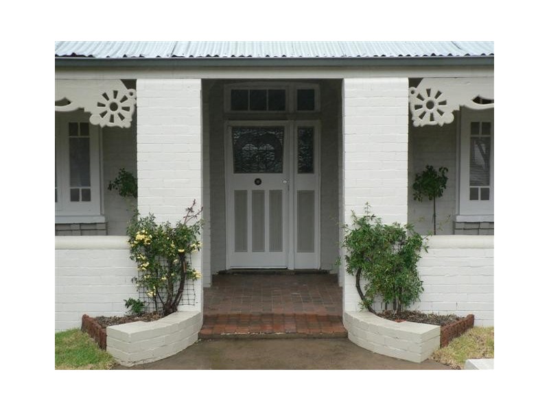 31 Victoria Street, Parkes NSW 2870