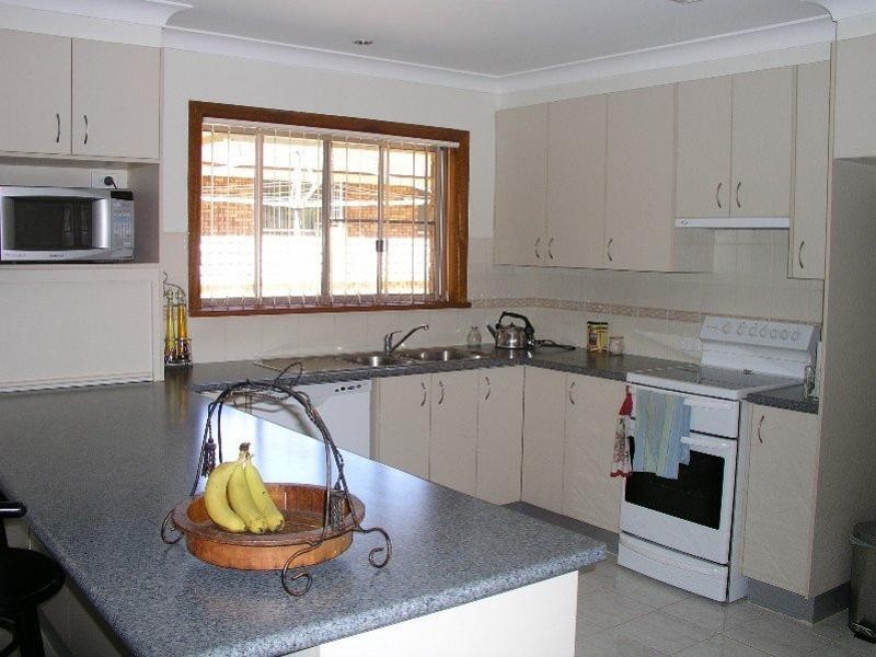 27 Mengarvie Road, Parkes NSW 2870