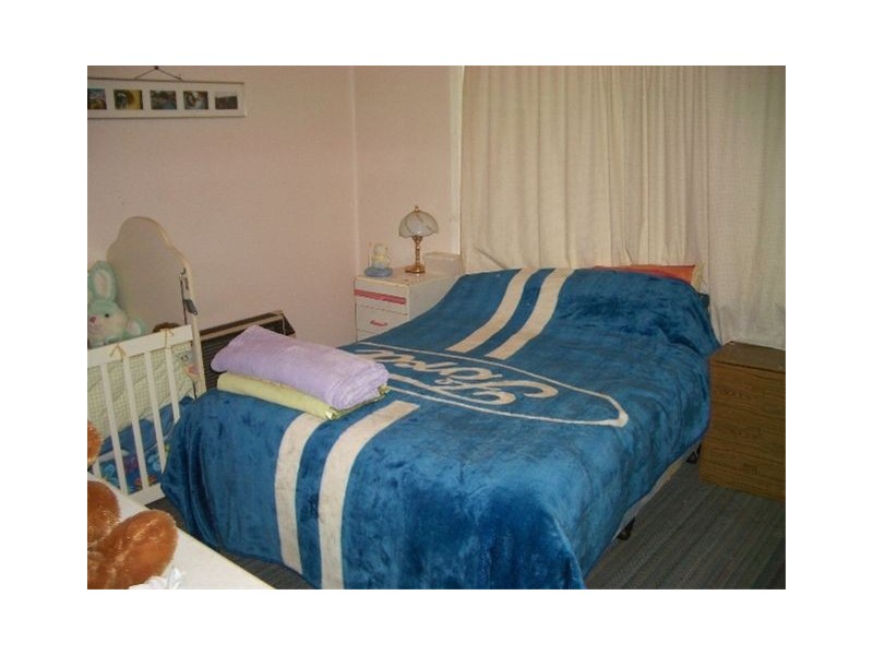 3 Hooley Street, Parkes NSW 2870