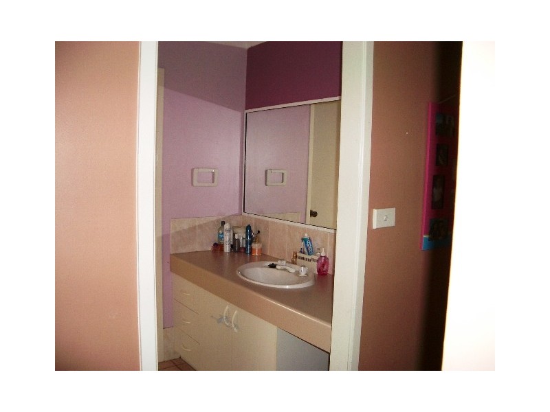 34 Paterson Street, Parkes NSW 2870