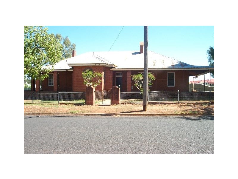 5 Croft Street, Trundle NSW 2875